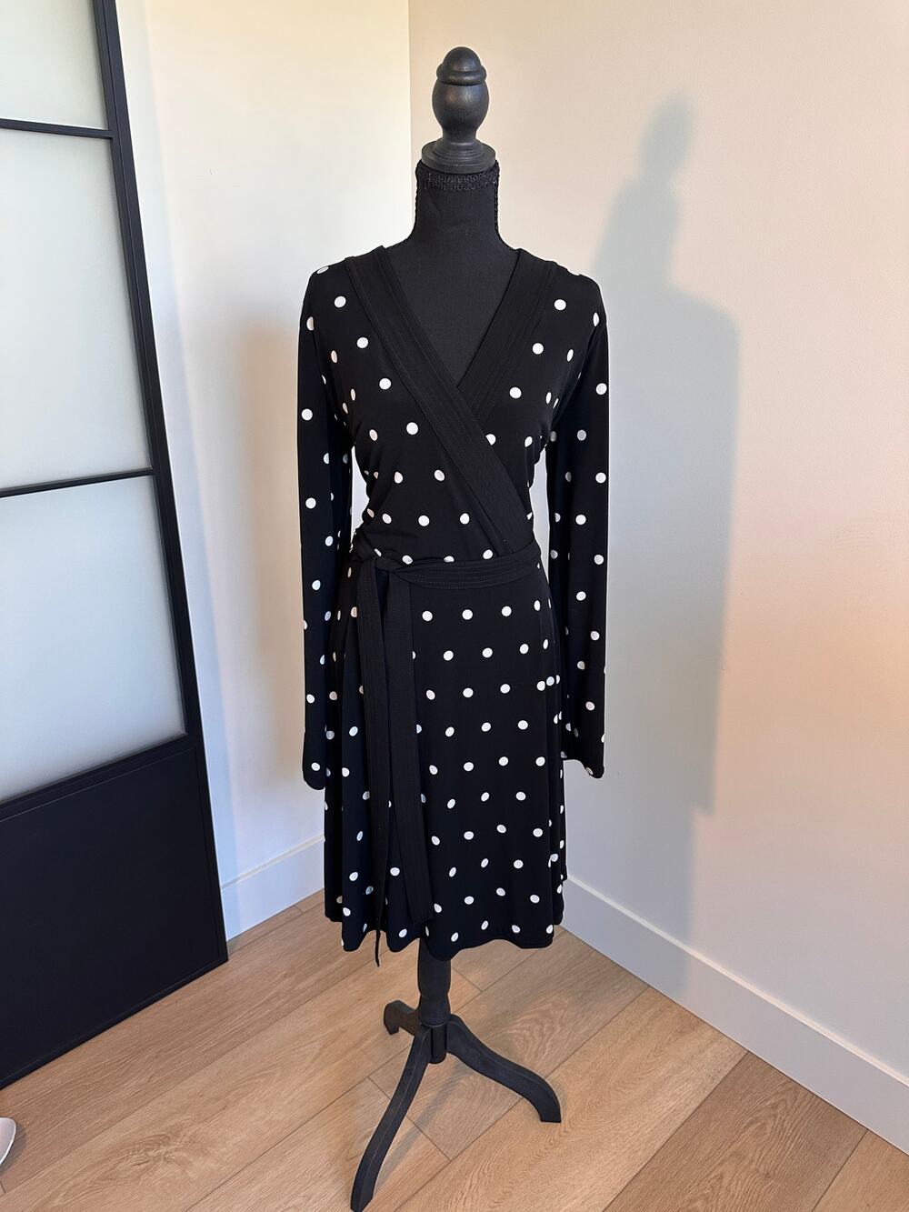 White House Black Market Reversable Faux Wrap Dress Size 12